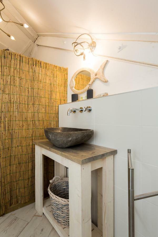 Silver Moon Bed & Breakfast フォールスコーテン エクステリア 写真