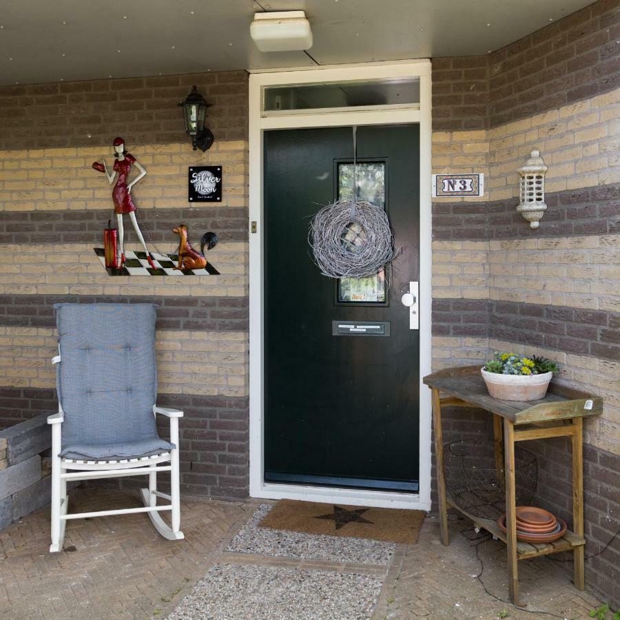 Silver Moon Bed & Breakfast フォールスコーテン エクステリア 写真