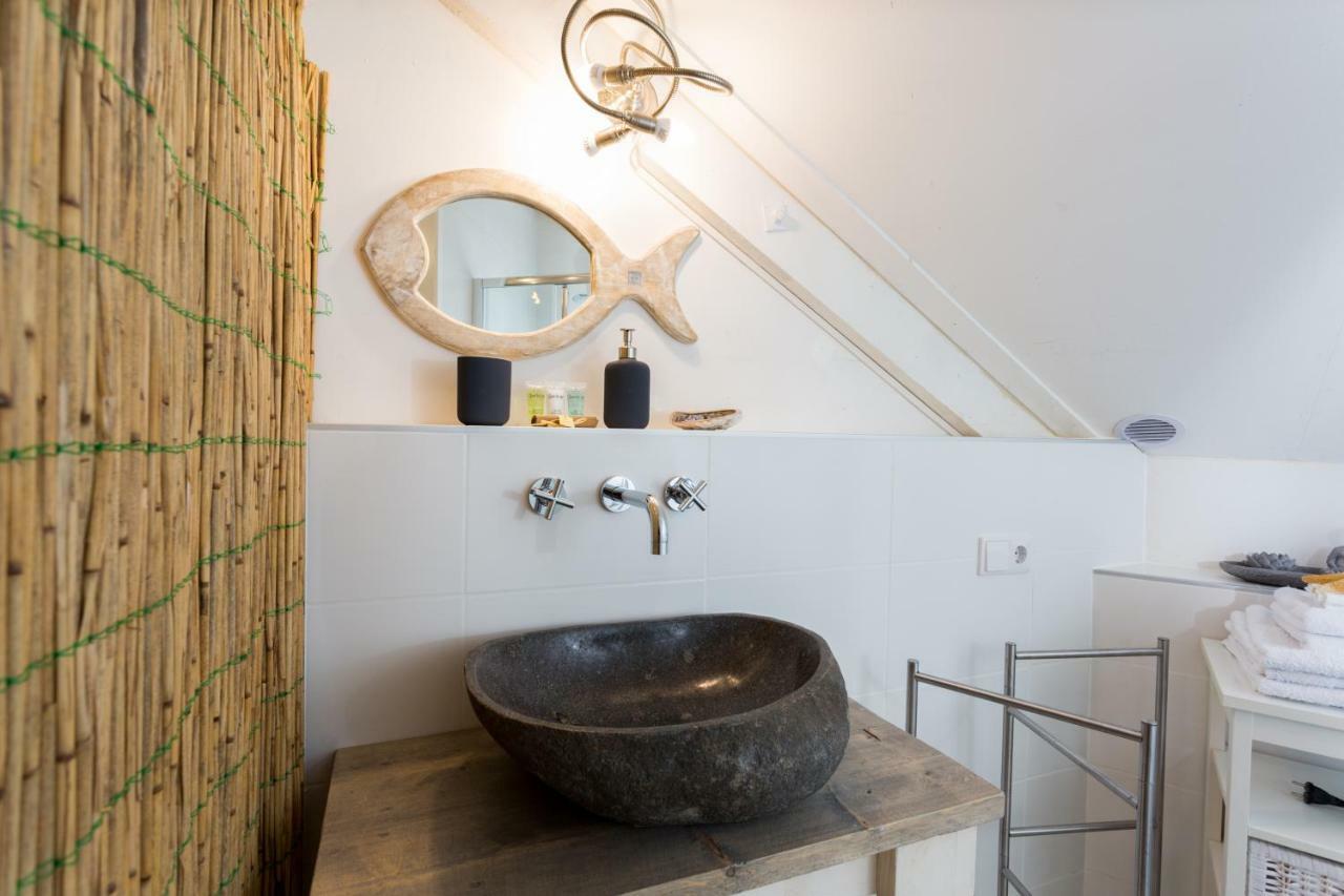Silver Moon Bed & Breakfast フォールスコーテン エクステリア 写真